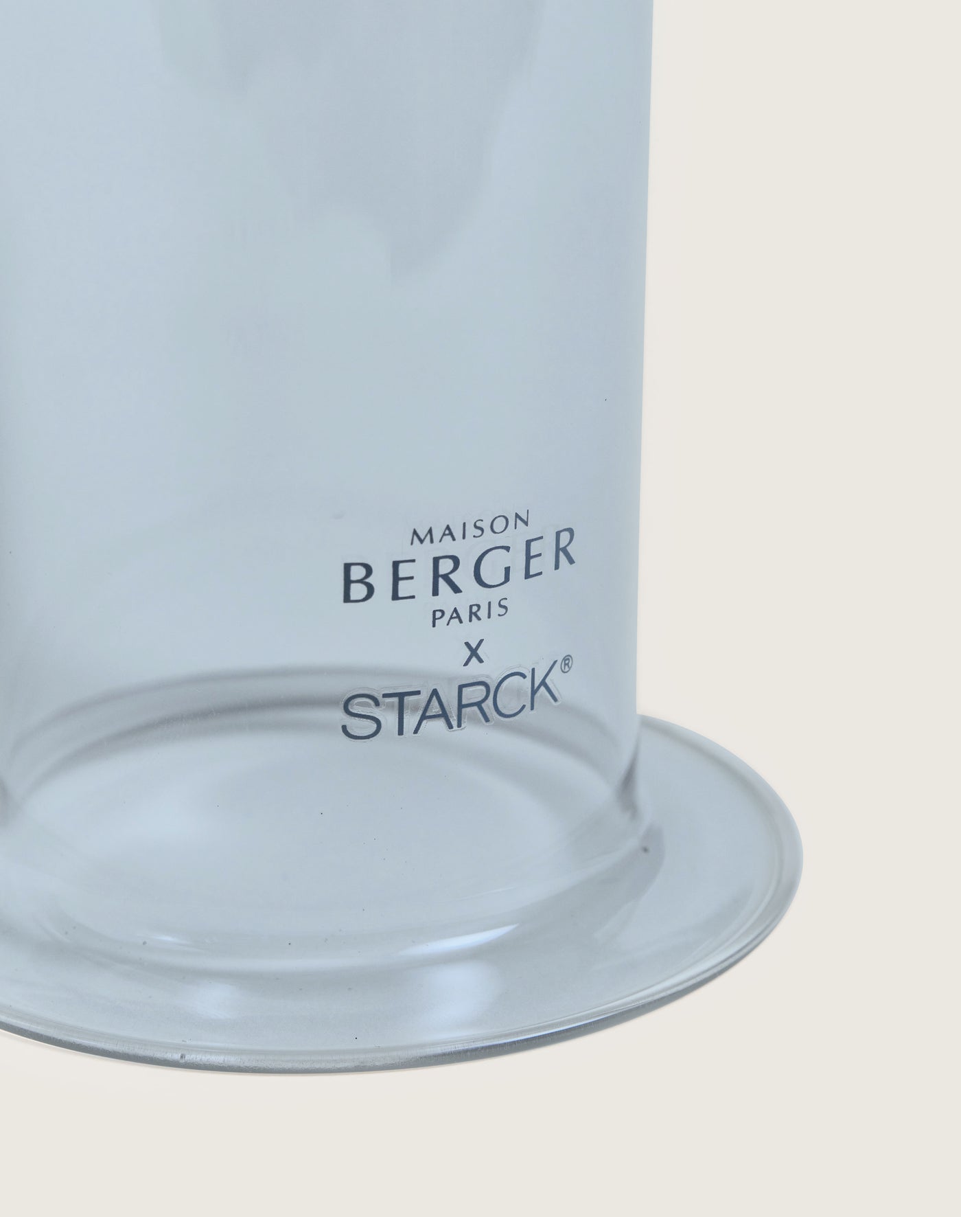 Design kandelaar Photophore by Starck Peau de Pierre
